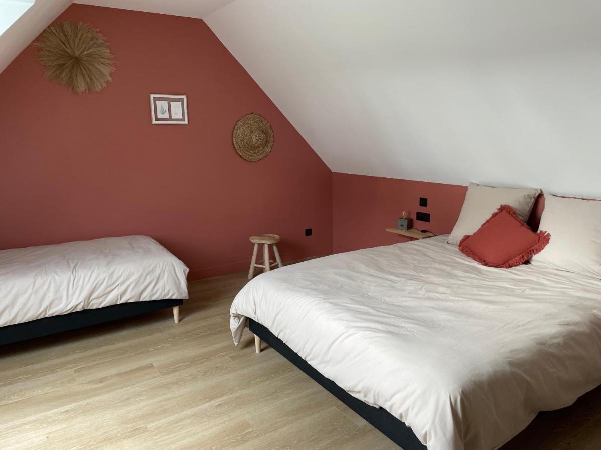 Les Pins Qui Chuchotent Offrethun Eksteriør billede